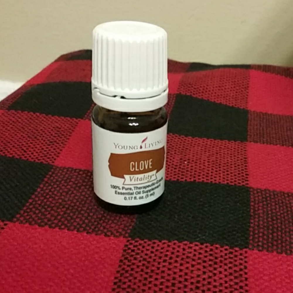 Clove Young Living essential oil